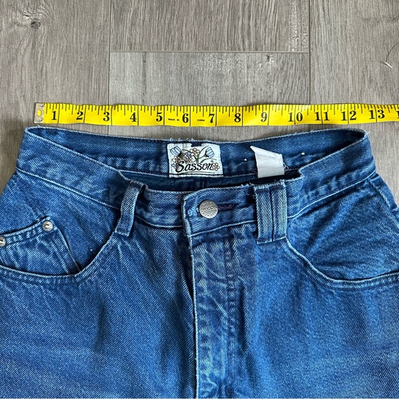 Vintage High Rise Jeans - Picture 4 of 6